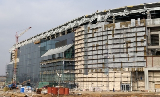 На строительстве стадиона «Открытие Арена». Западная трибуна. Март 2014 г.